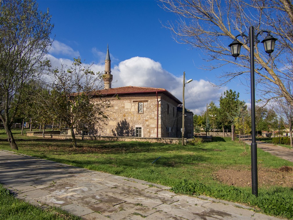 Elvançelebi Türbesi